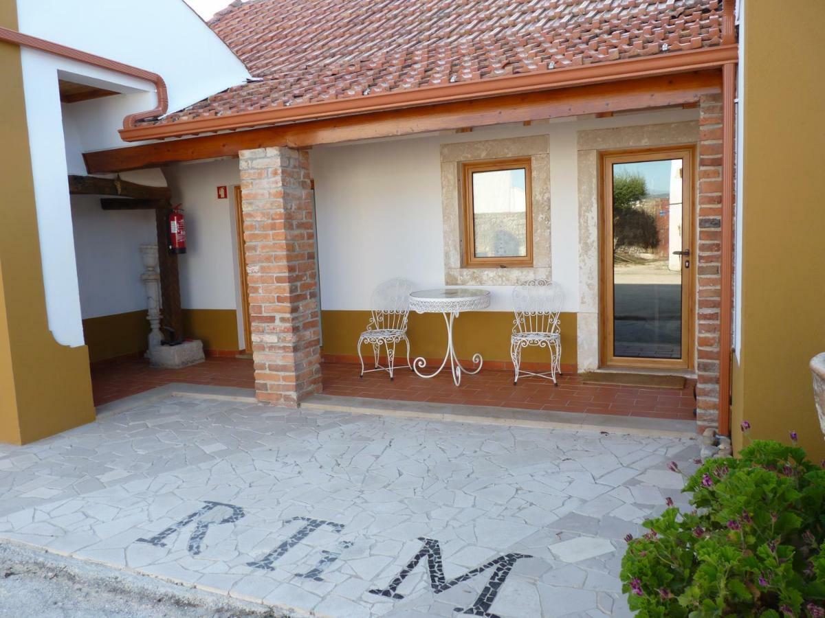 Refugio Da Ti Maria Villa Batalha Exterior photo